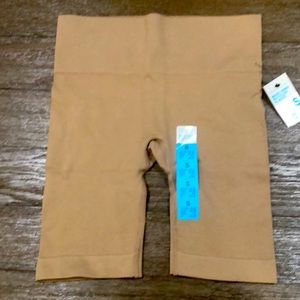 NWT PRIMARK BIKER SHORTS SZ. Junior small